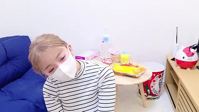 Snapshot of neruneruru chatting on 12.26.24 neruneruru online show from 12.26.24