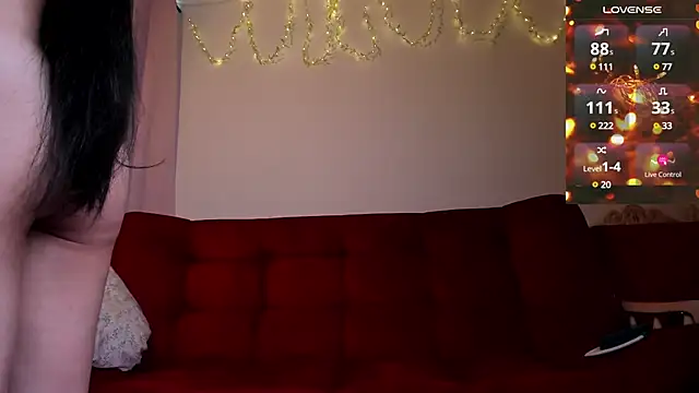 ohpetitemuse online show from 02.26.25