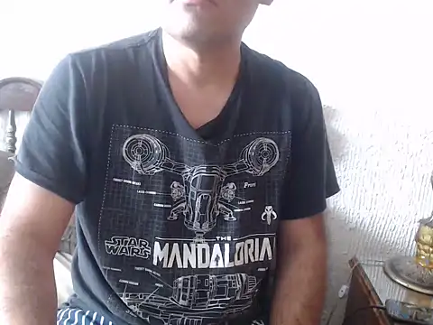 Snapshot of lover_camer chatting on 01.29.25 lover camer online show from 01.29.25