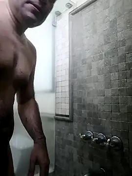 Snapshot of lover_camer chatting on 03.08.25 lover camer online show from 03.08.25