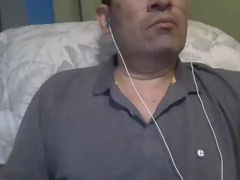 Snapshot of lover_camer chatting on 03.10.25 lover camer online show from 03.10.25