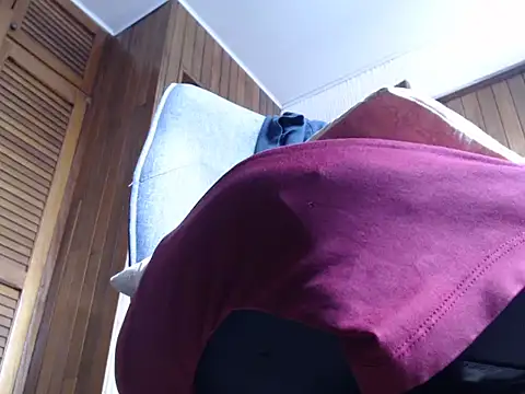 Snapshot of lover_camer chatting on 09.29.25 lover camer online show from 09.29.25