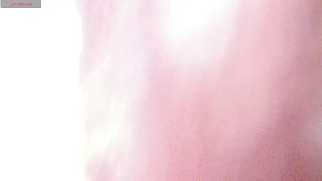 Snapshot of Iamkarlaa_doll chatting on 02.19.25 Iamkarlaa doll online show from 02.19.25