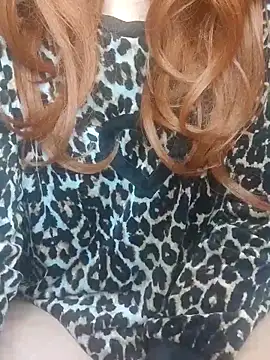 Snapshot of Anna_jing chatting on 10.22.25 Anna jing online show from 10.22.25