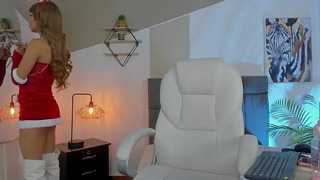 Snapshot of manely1 chatting on 12.15.24 manely1 online show from 12.15.24