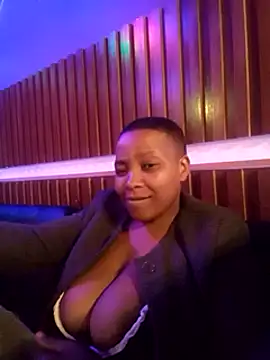 Snapshot of Xxxsluts chatting on 01.05.25 Xxxsluts online show from 01.05.25