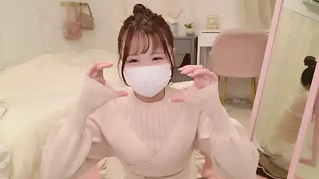 Snapshot of Sayuringo_ chatting on 02.18.25 Sayuringo  online show from 02.18.25