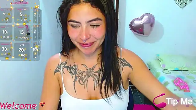 Snapshot of _luna_torres chatting on 12.12.24  luna torres online show from 12.12.24