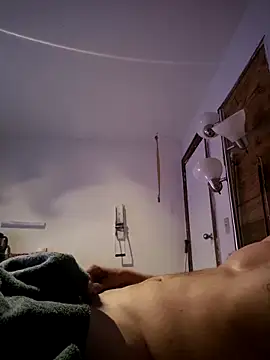 Snapshot of BigDDave6979 chatting on 10.06.25 BigDDave6979 online show from 10.06.25