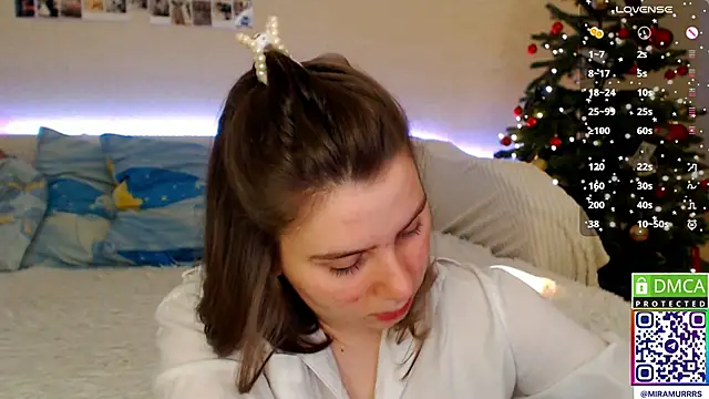 Snapshot of MurrrWorren chatting on 01.07.25 MurrrWorren online show from 01.07.25