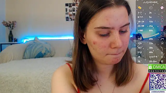 Snapshot of MurrrWorren chatting on 02.03.25 MurrrWorren online show from 02.03.25