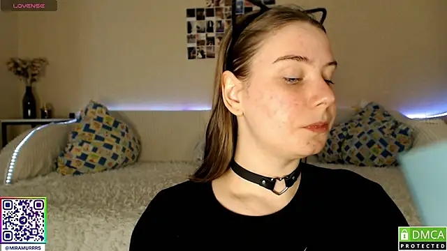 Snapshot of MurrrWorren chatting on 02.25.25 MurrrWorren online show from 02.25.25