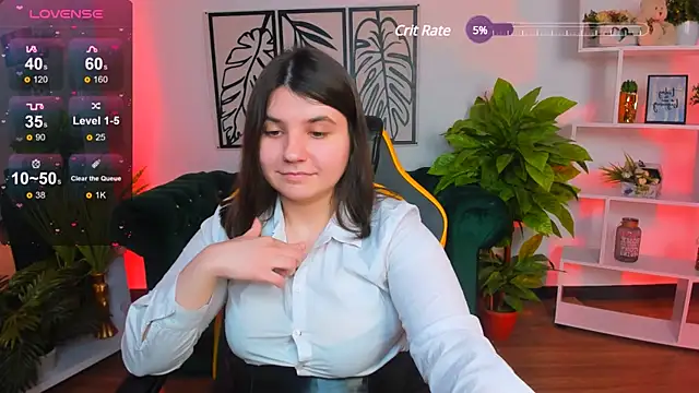 Snapshot of Viola__Shy chatting on 03.13.25 Viola Shy online show from 03.13.25