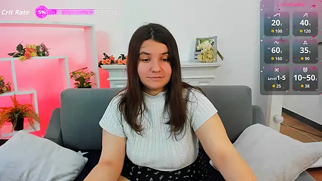 Snapshot of Viola__Shy chatting on 09.15.25 Viola Shy online show from 09.15.25