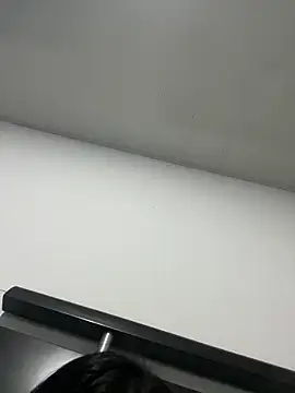 Snapshot of ZTahya chatting on 10.17.25 ZTahya online show from 10.17.25