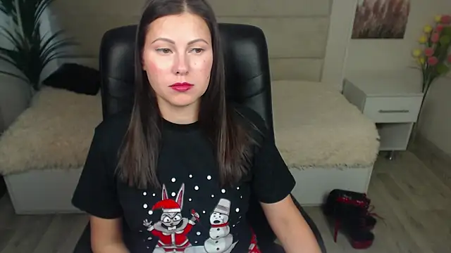 Snapshot of Dana__dom chatting on 12.25.24 Dana  dom online show from 12.25.24