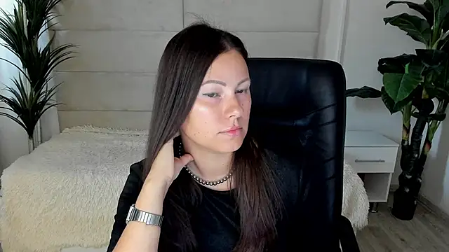 Snapshot of Dana__dom chatting on 09.19.25 Dana  dom online show from 09.19.25