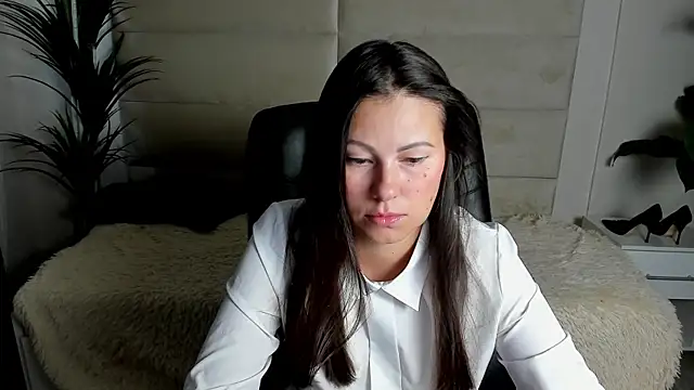 Snapshot of Dana__dom chatting on 10.06.25 Dana  dom online show from 10.06.25