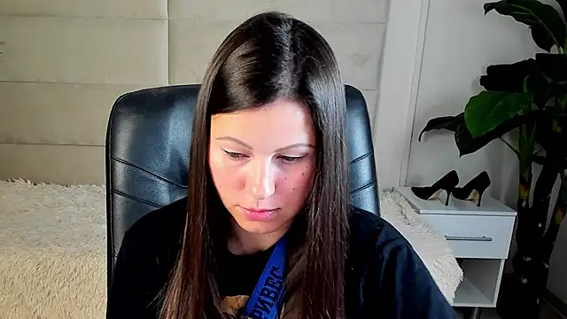 Snapshot of Dana__dom chatting on 10.18.25 Dana  dom online show from 10.18.25