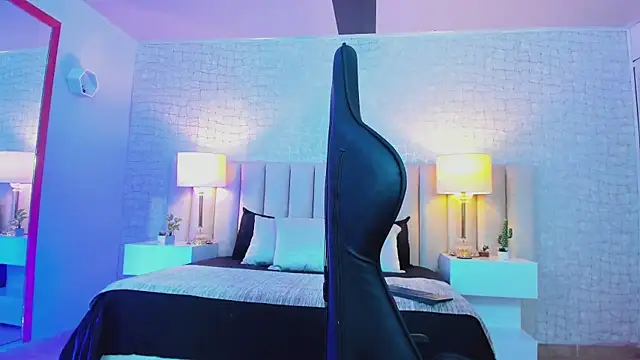 Snapshot of sara_parker069 chatting on 03.20.25 sara parker069 online show from 03.20.25