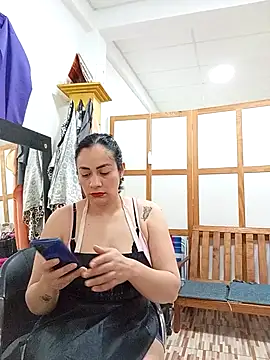 Snapshot of XGabrielaXX chatting on 09.13.25 XGabrielaXX online show from 09.13.25