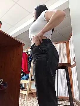 Snapshot of XGabrielaXX chatting on 10.01.25 XGabrielaXX online show from 10.01.25