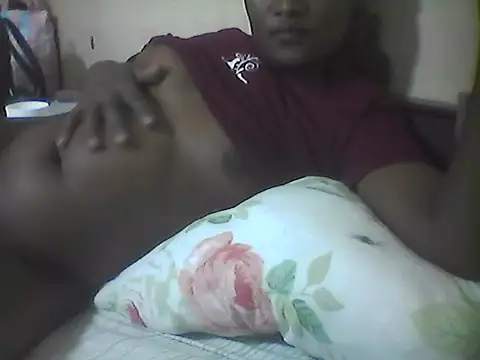 Snapshot of StacyGee24 chatting on 02.24.25 StacyGee24 online show from 02.24.25