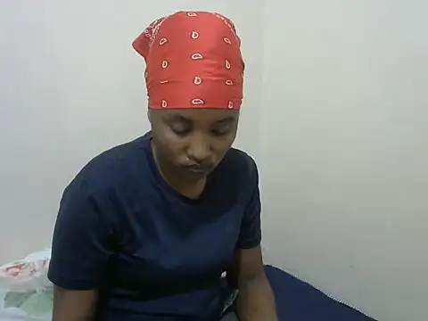 Snapshot of StacyGee24 chatting on 09.26.25 StacyGee24 online show from 09.26.25