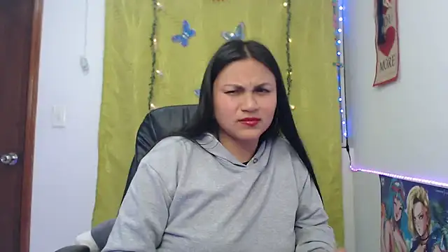 Snapshot of Zafiroweb09 chatting on 01.30.25 Zafiroweb09 online show from 01.30.25