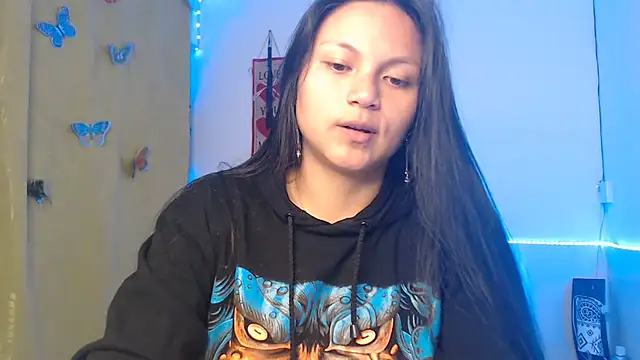 Snapshot of Zafiroweb09 chatting on 03.18.25 Zafiroweb09 online show from 03.18.25