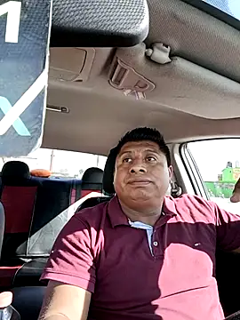 Snapshot of Riatatuil chatting on 09.13.25 Riatatuil online show from 09.13.25