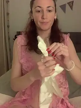 Snapshot of Littlelolo60 chatting on 02.11.25 Littlelolo60 online show from 02.11.25