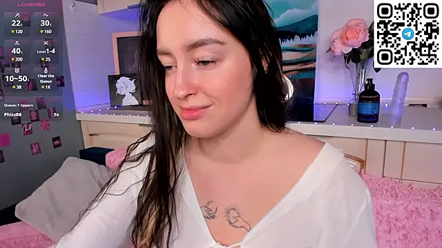 Snapshot of Kruela_Eva chatting on 03.15.25 Kruela Eva online show from 03.15.25