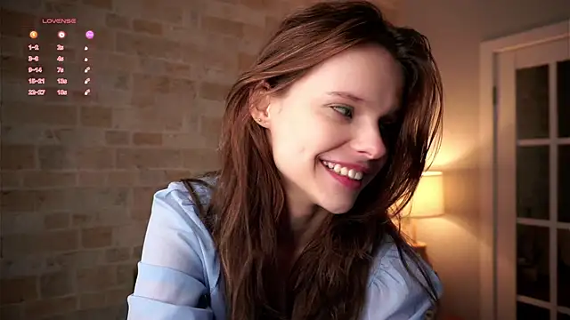 Snapshot of RexanneHatt chatting on 01.31.25 RexanneHatt online show from 01.31.25