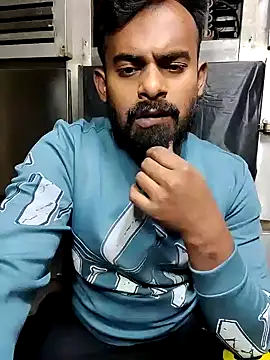 Snapshot of rayhan085 chatting on 12.25.24 rayhan085 online show from 12.25.24