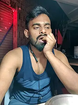 Snapshot of rayhan085 chatting on 02.15.25 rayhan085 online show from 02.15.25