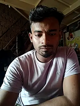 Snapshot of rayhan085 chatting on 09.19.25 rayhan085 online show from 09.19.25