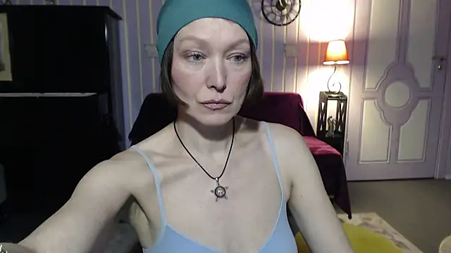 Snapshot of Marquise555 chatting on 02.02.25 Marquise555 online show from 02.02.25