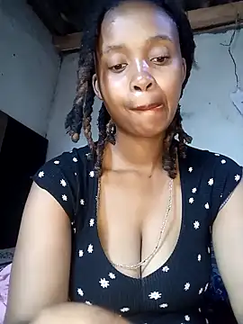 Snapshot of SexyLeopardxx120 chatting on 01.21.25 SexyLeopardxx120 online show from 01.21.25