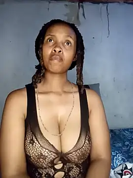 Snapshot of SexyLeopardxx120 chatting on 03.22.25 SexyLeopardxx120 online show from 03.22.25