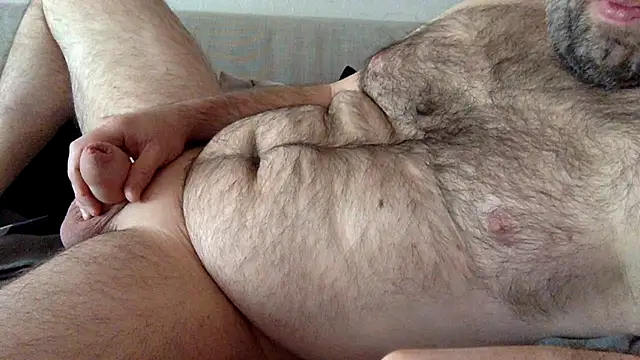 Snapshot of papermaker006 chatting on 11.04.25 papermaker006 online show from 11.04.25