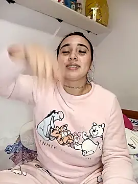 Snapshot of Juanamd1 chatting on 02.21.25 Juanamd1 online show from 02.21.25