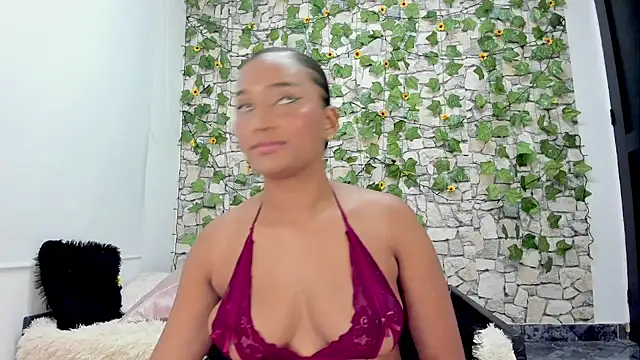 Snapshot of Pandora_gu chatting on 12.06.24 Pandora gu online show from 12.06.24