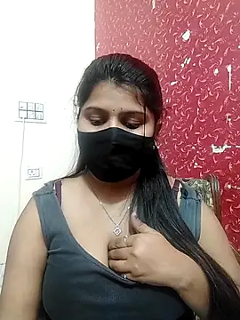 Snapshot of Hotty-simran chatting on 03.04.25 Hotty-simran online show from 03.04.25