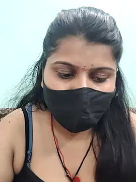 Snapshot of Hotty-simran chatting on 09.29.25 Hotty-simran online show from 09.29.25