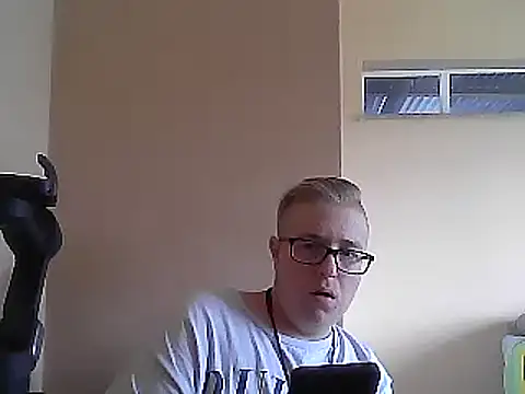 Snapshot of bisexualboy05 chatting on 01.13.25 bisexualboy05 online show from 01.13.25