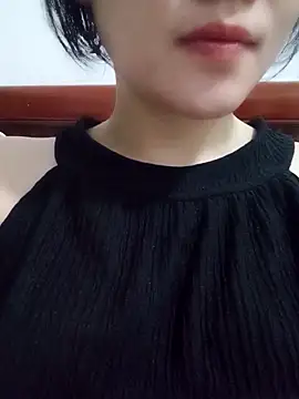 Snapshot of Sexyass13 chatting on 09.18.25 Sexyass13 online show from 09.18.25