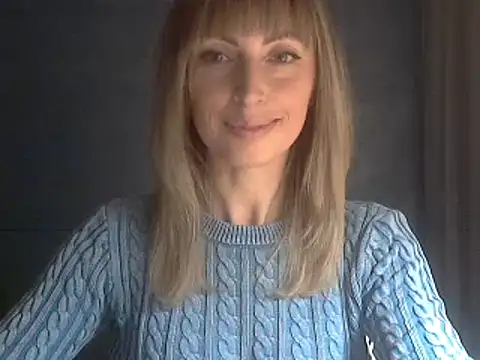 Snapshot of EffectMaya chatting on 12.10.24 EffectMaya online show from 12.10.24