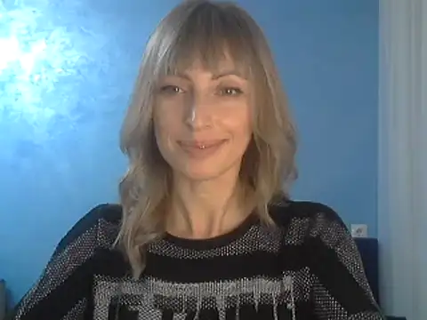 Snapshot of EffectMaya chatting on 02.13.25 EffectMaya online show from 02.13.25