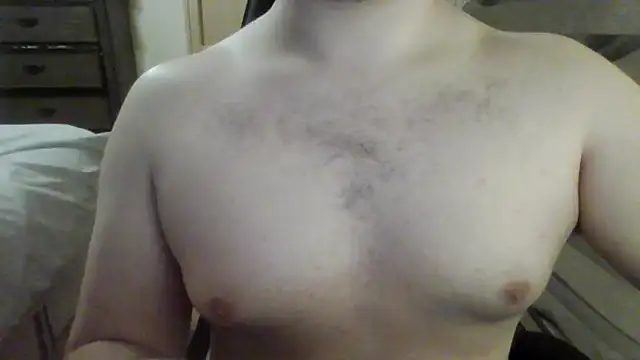 Snapshot of Himbo_fox chatting on 09.15.25 Himbo fox online show from 09.15.25